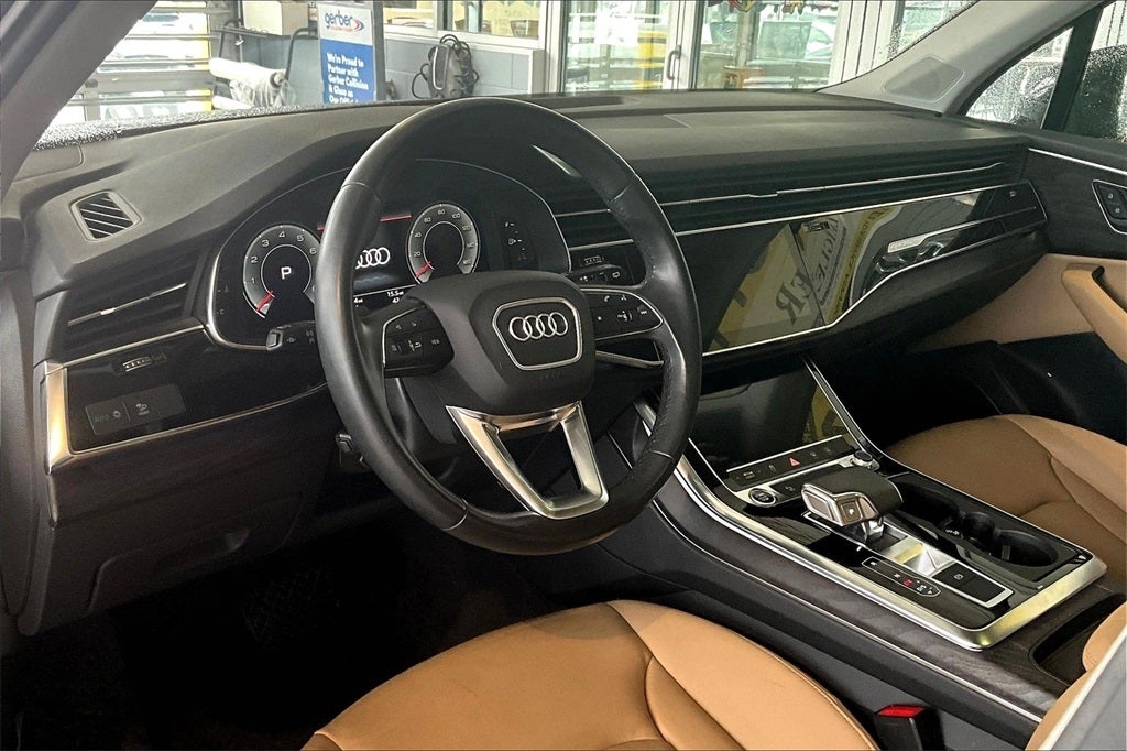 2021 Audi Q7 45 Premium Plus quattro